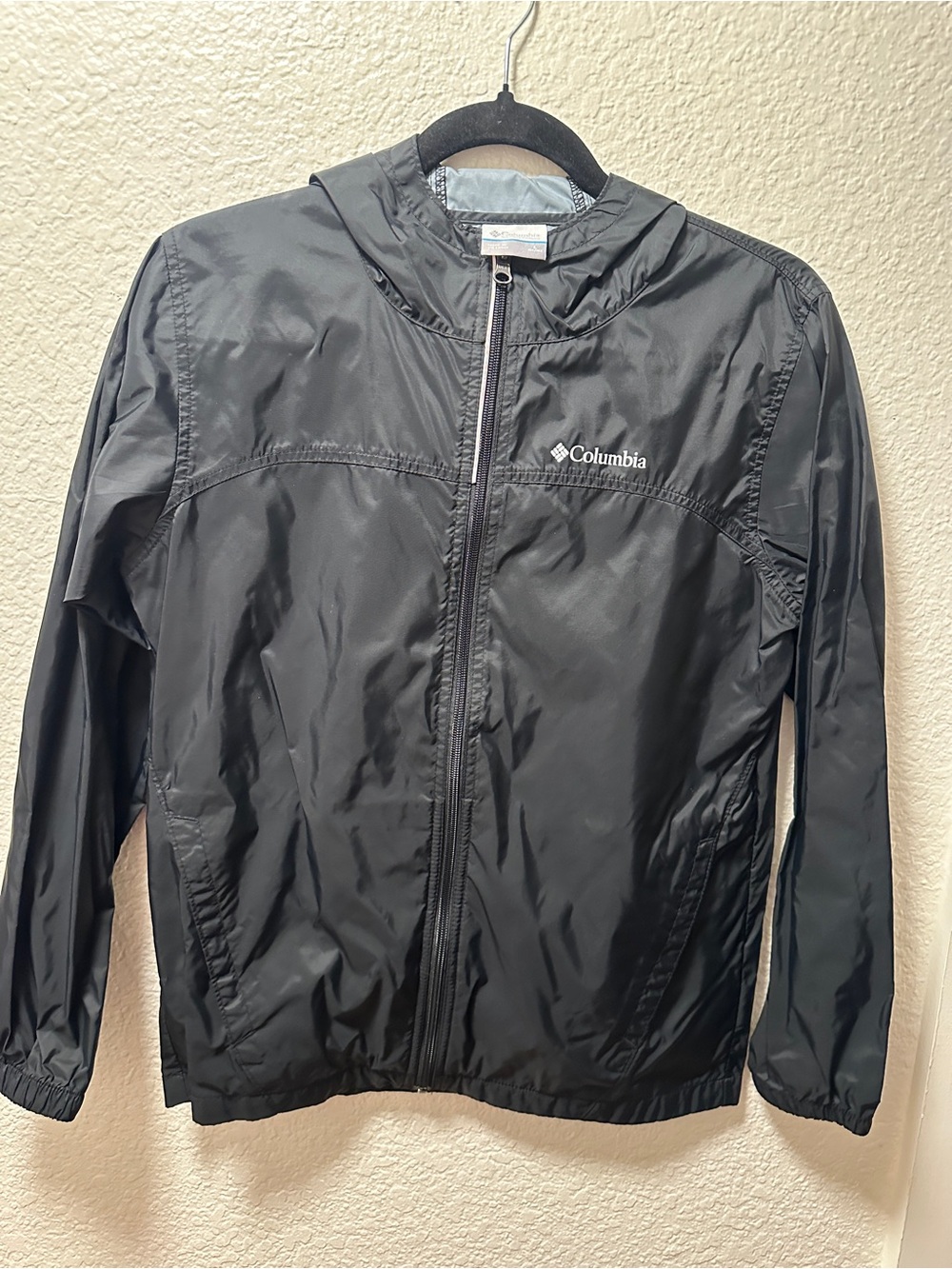Columbia Black Lightweight Hooded Windbreaker Jacket
